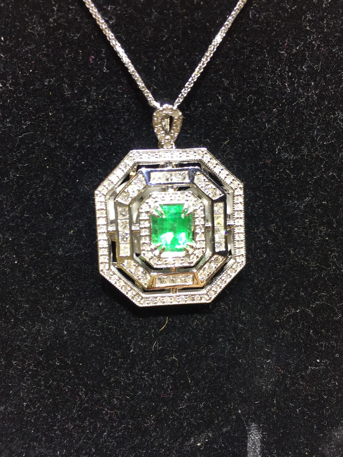 Art Deco Emerald & Diamond Octagonal Pendant Necklace