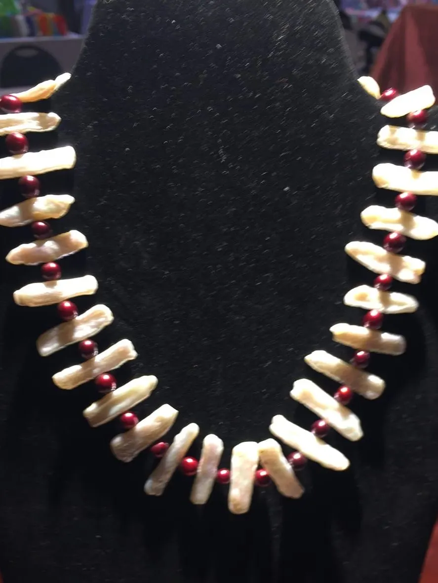 Biwa Pearl & Garnet Bead Necklace