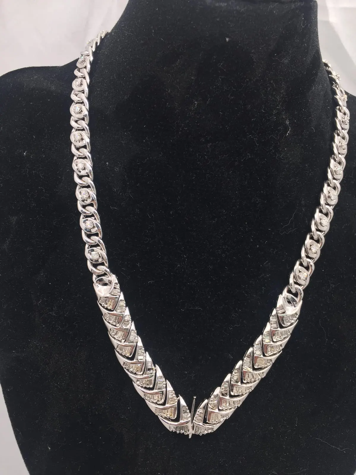 Diamond Chevron Link Necklace — White Gold